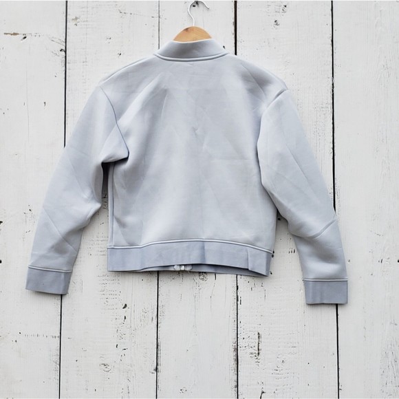 Under Armour Girl Sz 10-12 M Athletic Loose Jacket Gray NEW W Elastic at Bottom - Picture 4 of 4